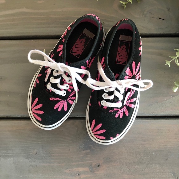 vans for girls black and pink